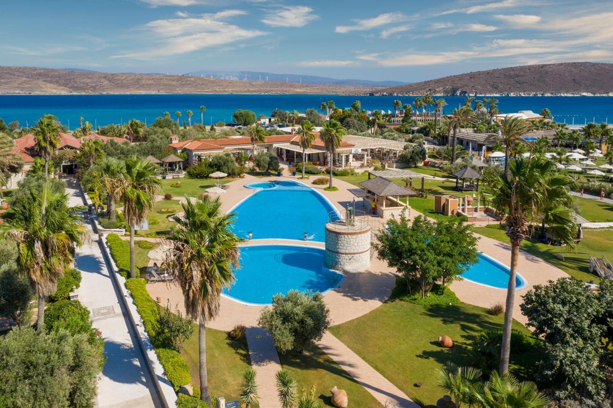 Alacati Beach Resort Экстерьер фото